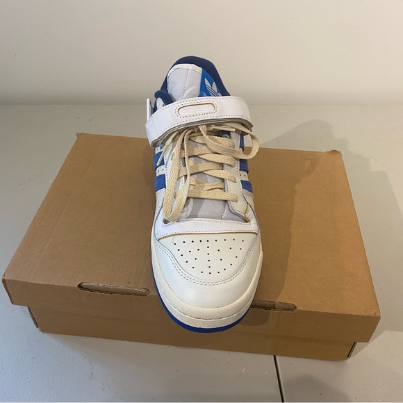 Adidas Forum Low 84 - Blue Thread - Picture 5 of 7